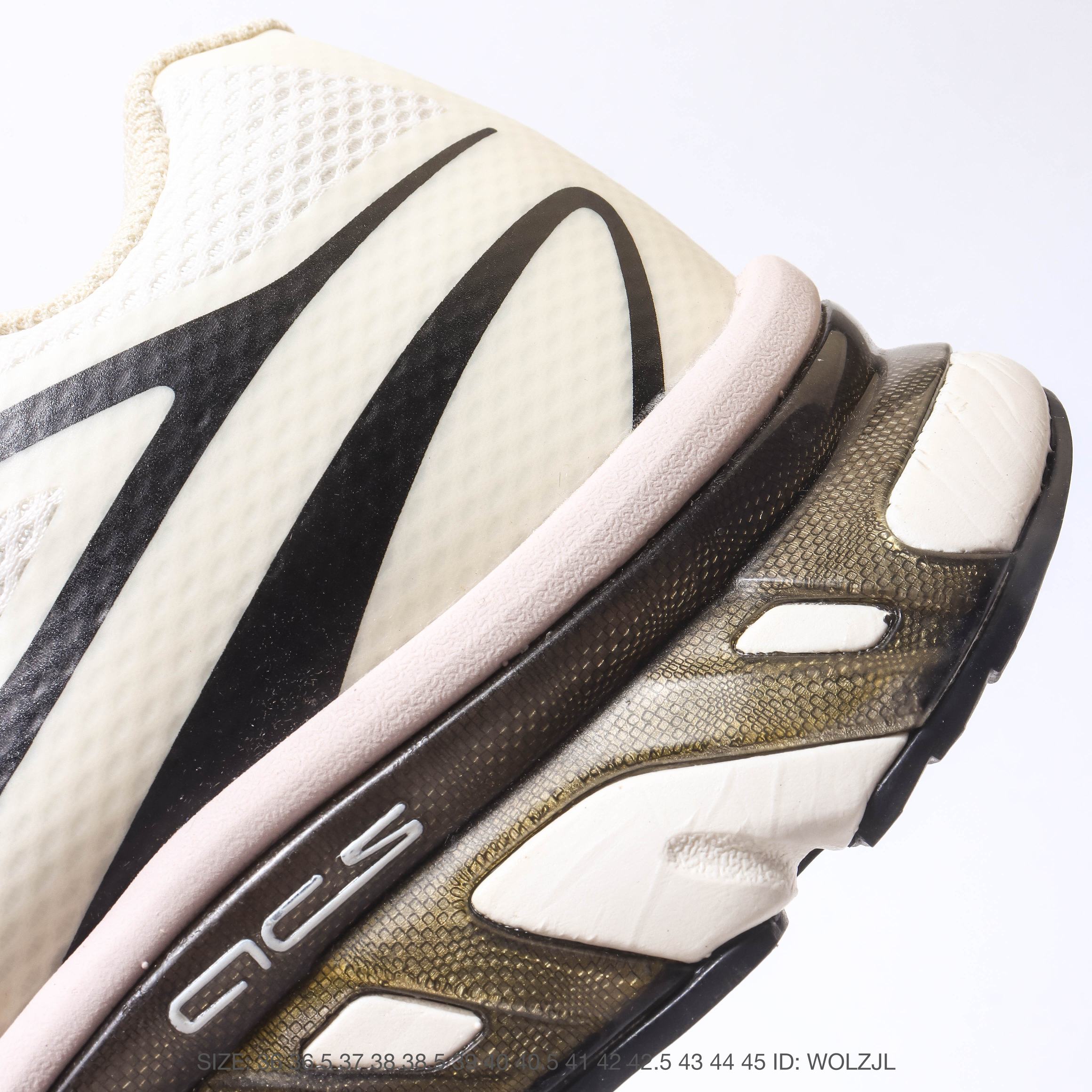 NIKE MM6 MAISON MARGIELA X SALOMON