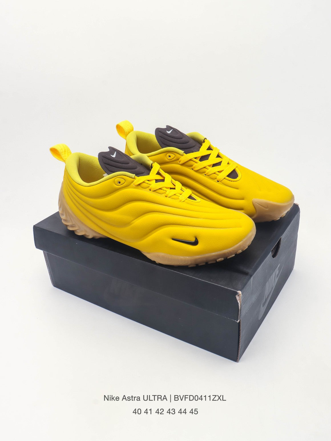 Nike Astra Ultra