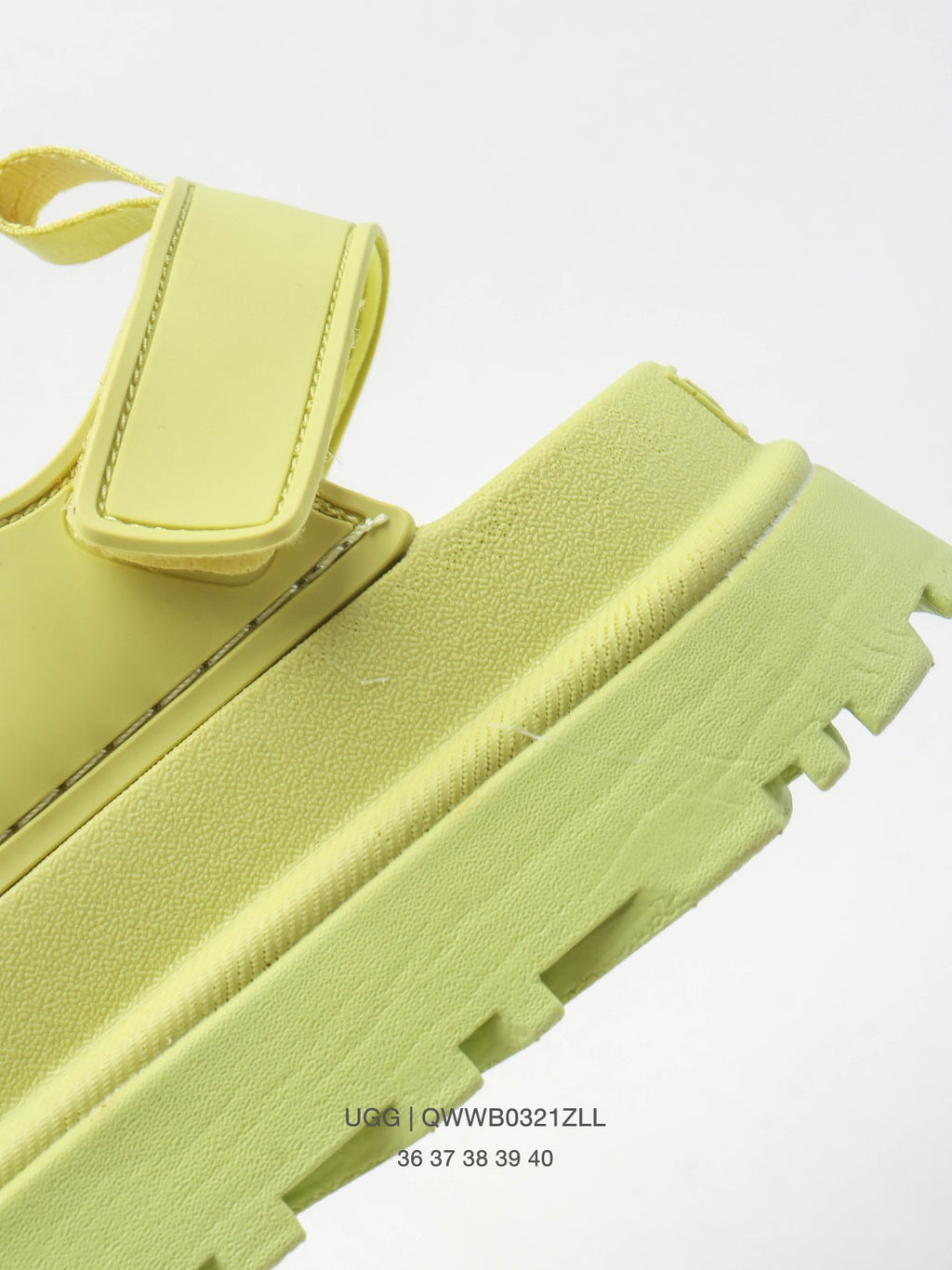 UGG GoldenGlow Sandals