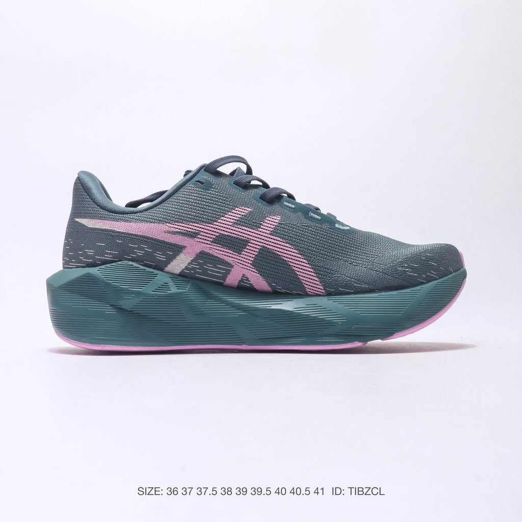 ASICS Novablast 5