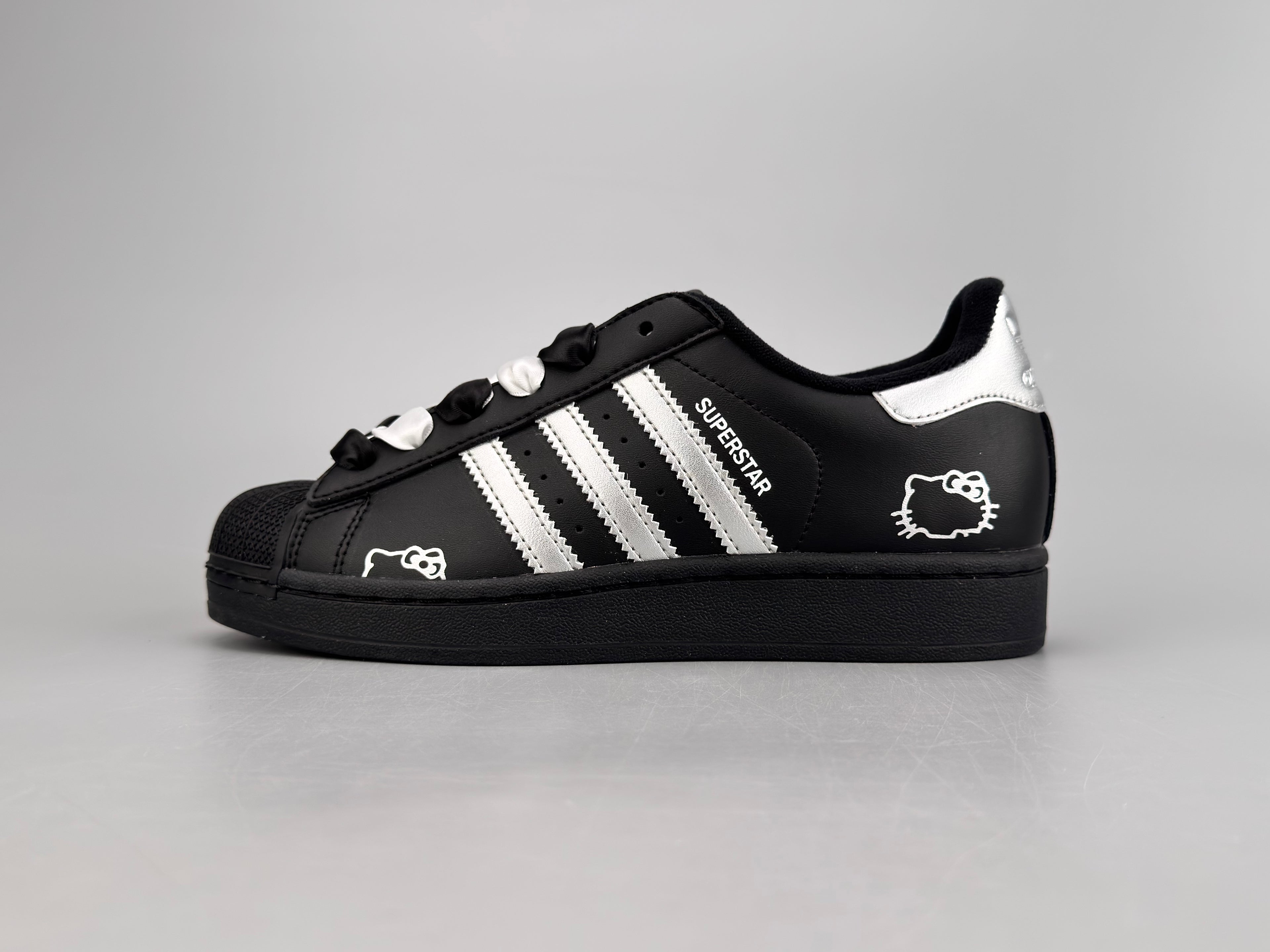 Adidas Superstar Lite