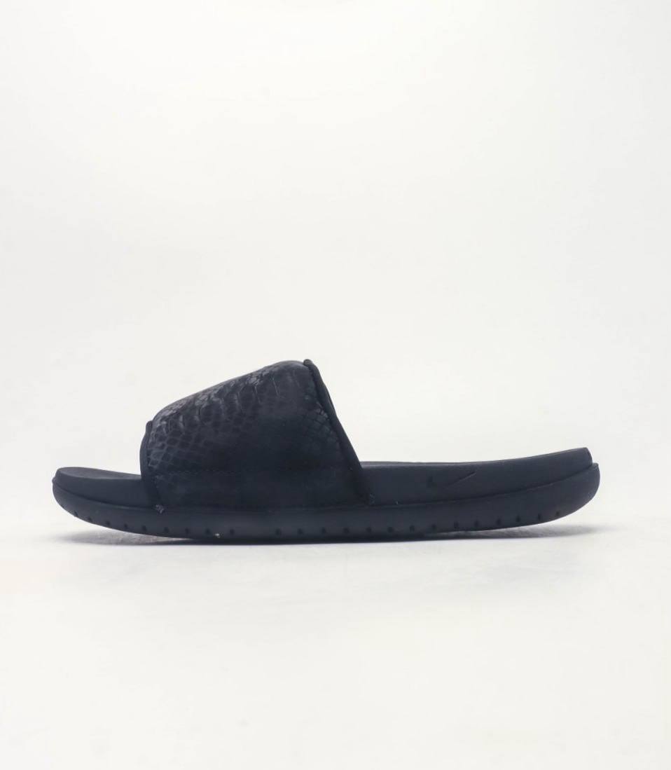 Nike Kobe Slide