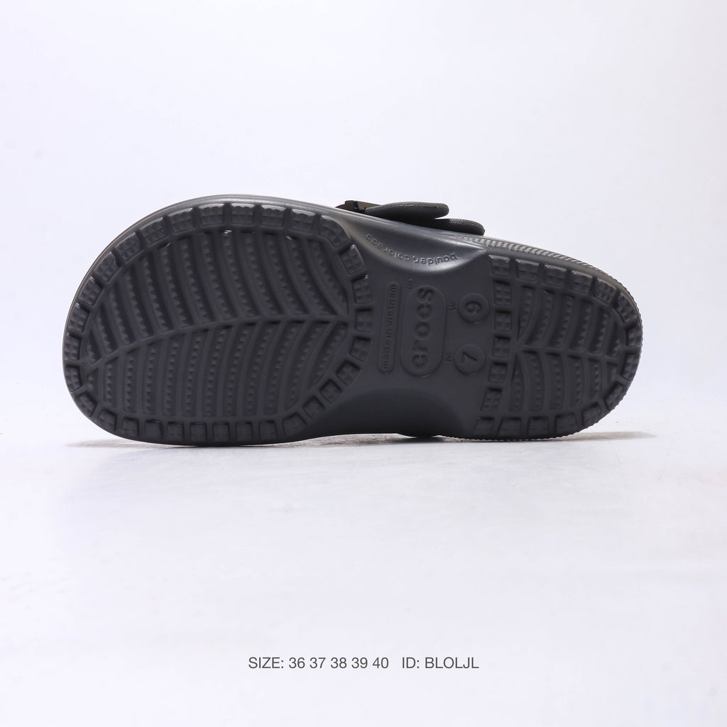 Crocs Classic Clog
