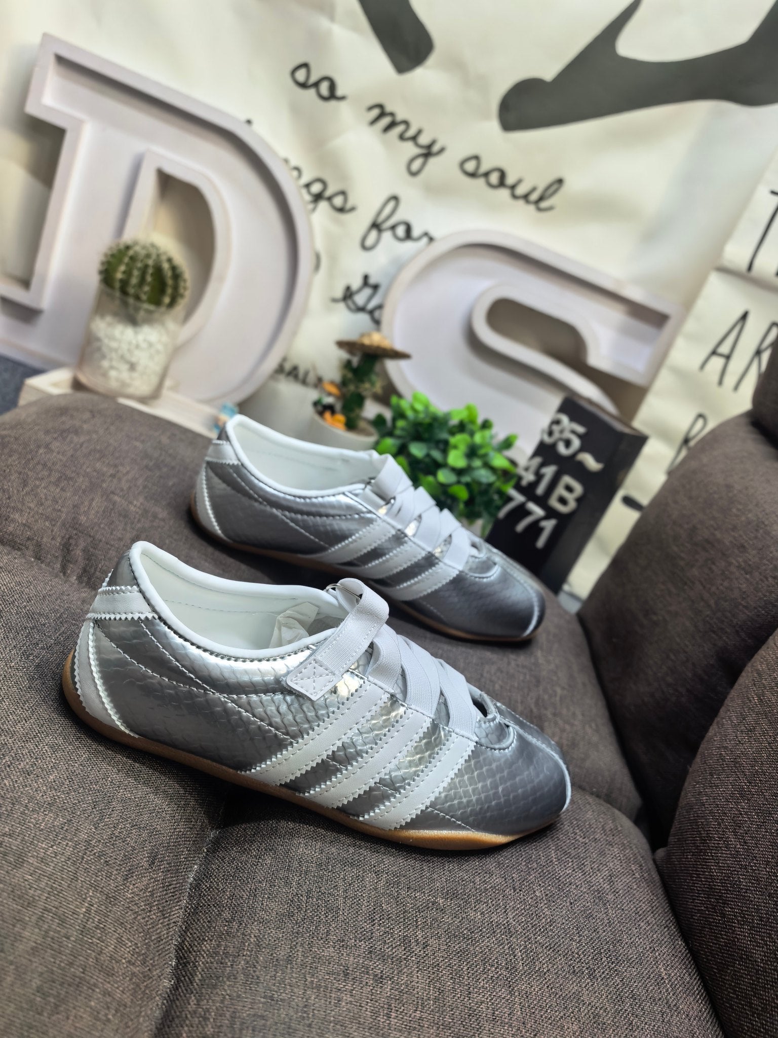 Adidas Tokyo MJ