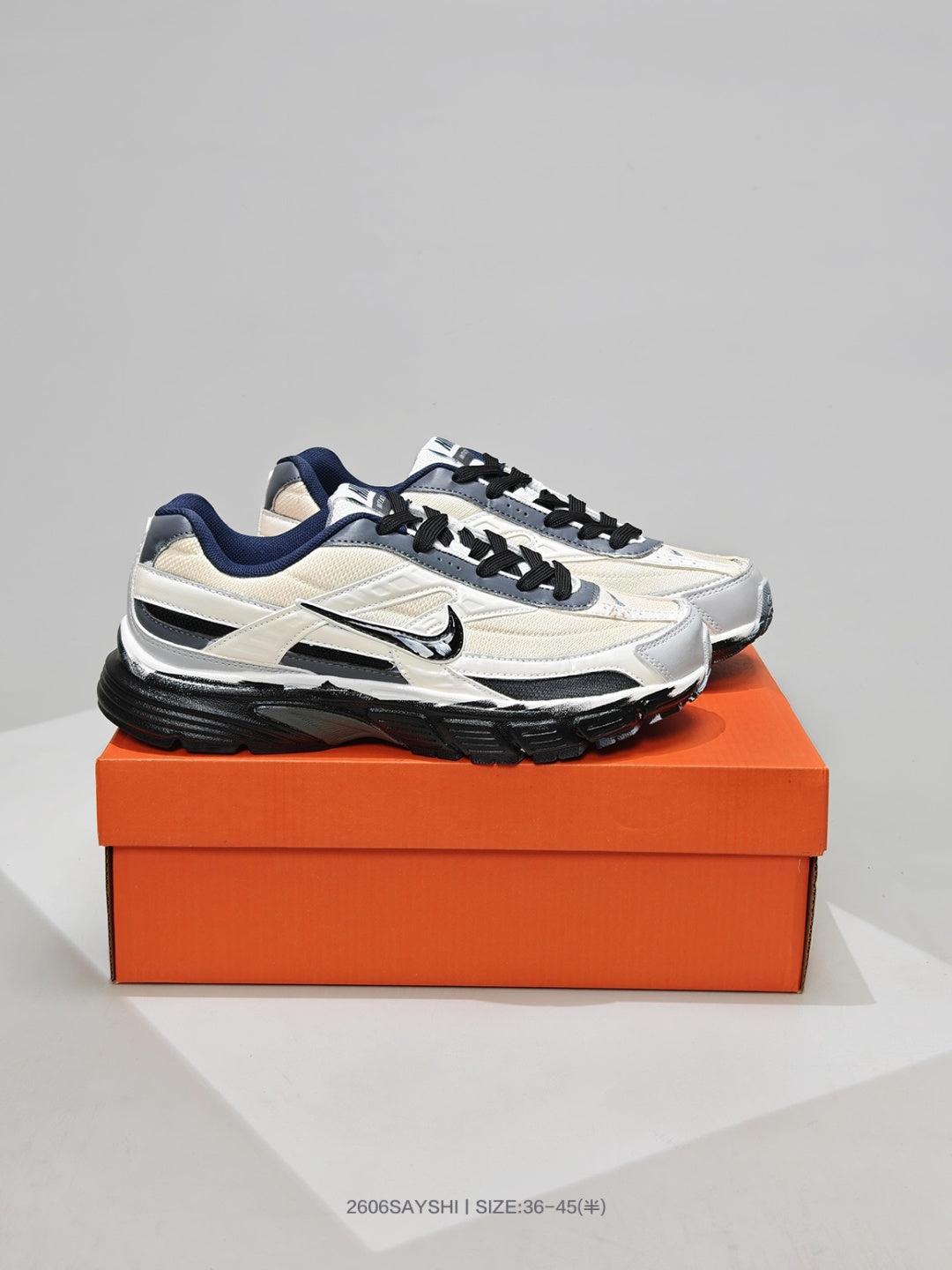 Nike Initiator Running