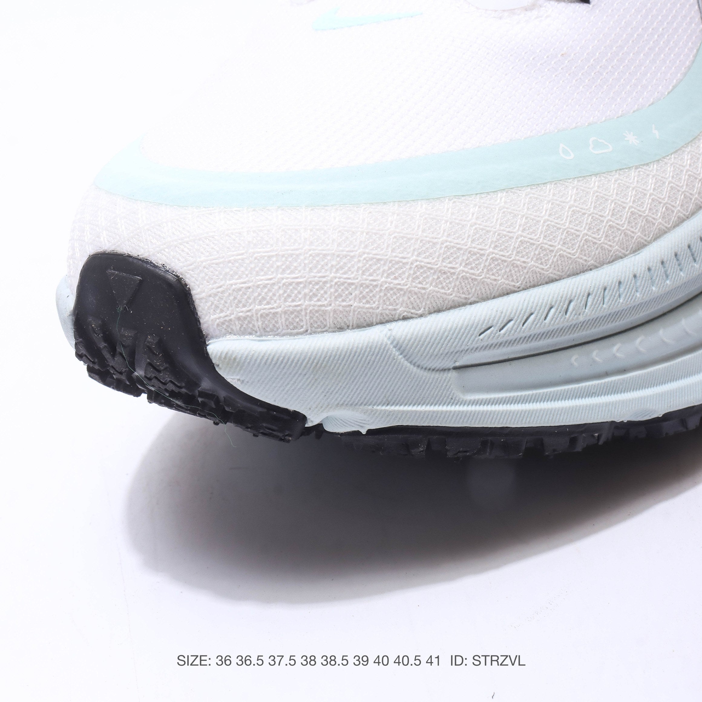 Nike Vomero 18 Platform Dad Running Shoes