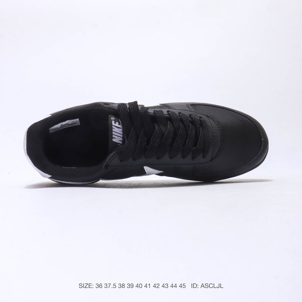 Nike Field General 82