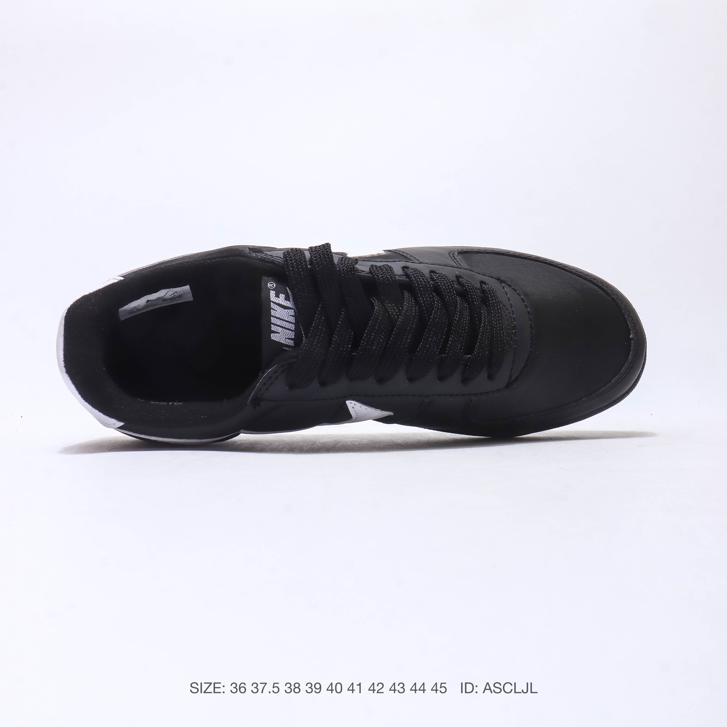 Nike Field General 82