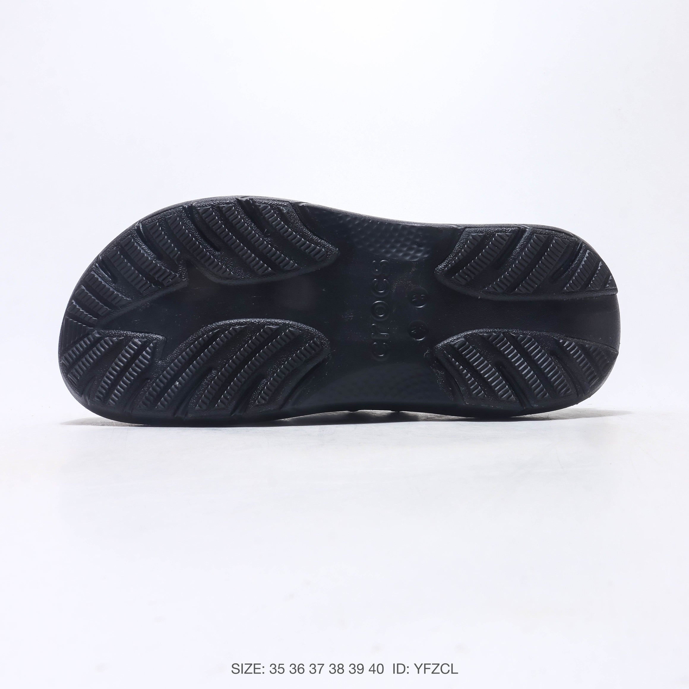 Crocs Classic Hiker Clog