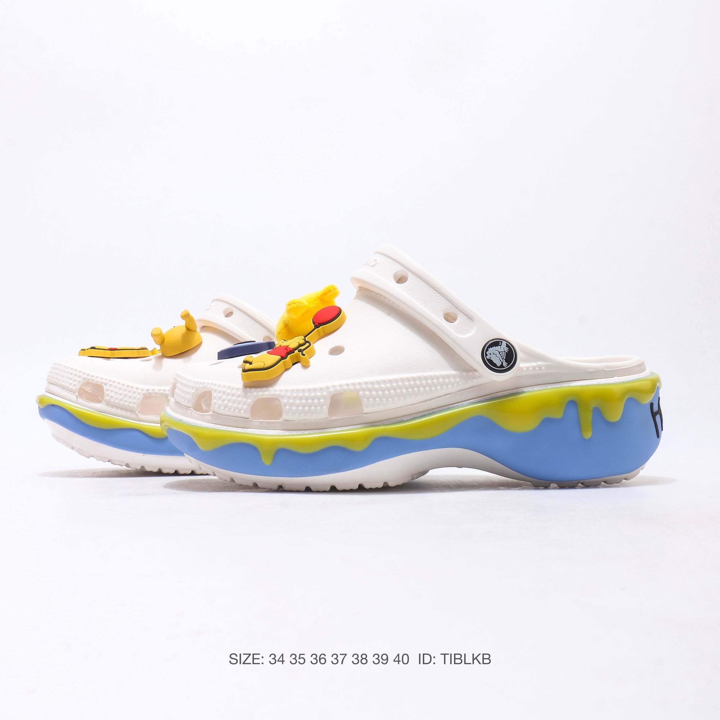 Crocs Classic Clog Winnie the Pooh Edition