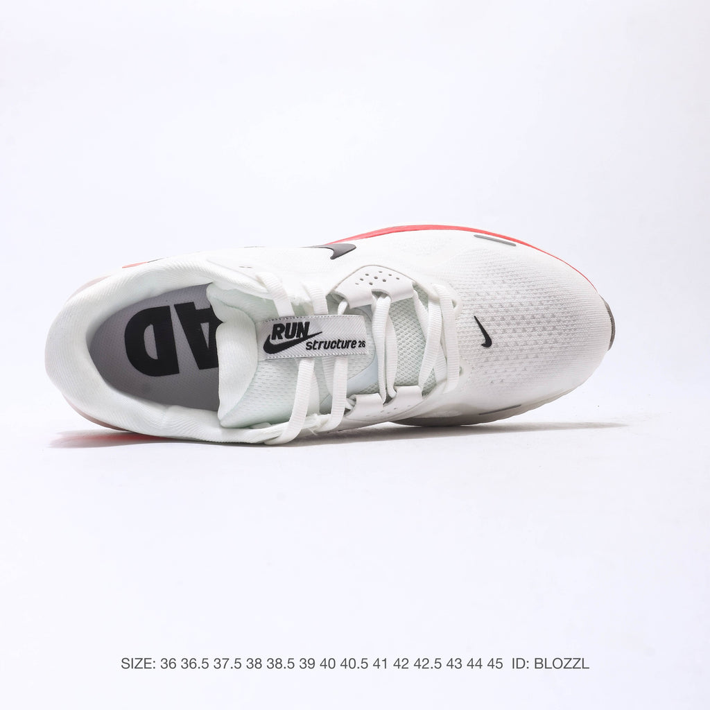 NIKE ZoomStructure 26