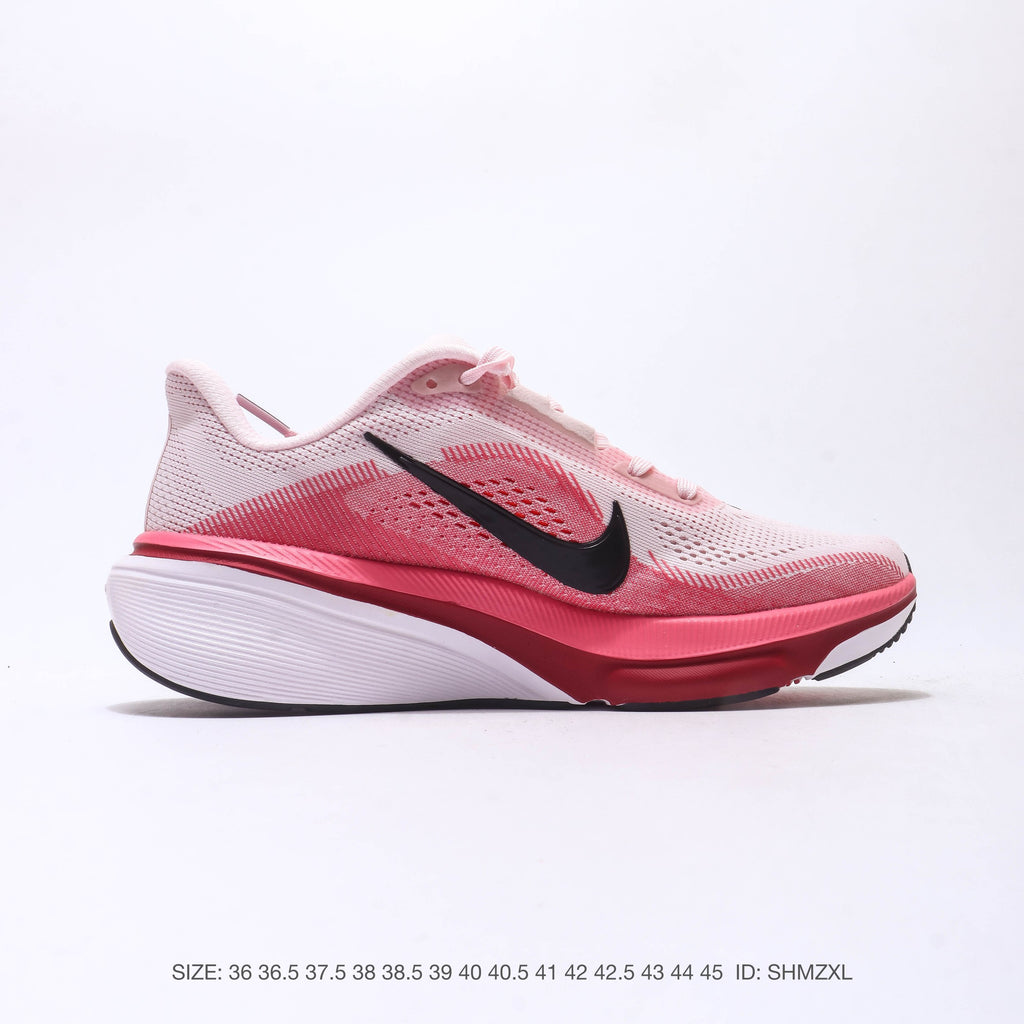 NIKE ZoomStructure 26