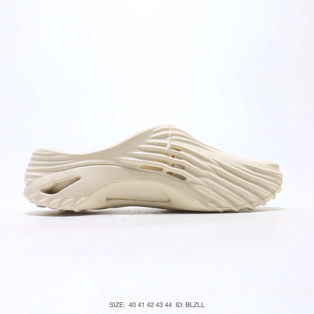 Crocs Echo Wave Clog