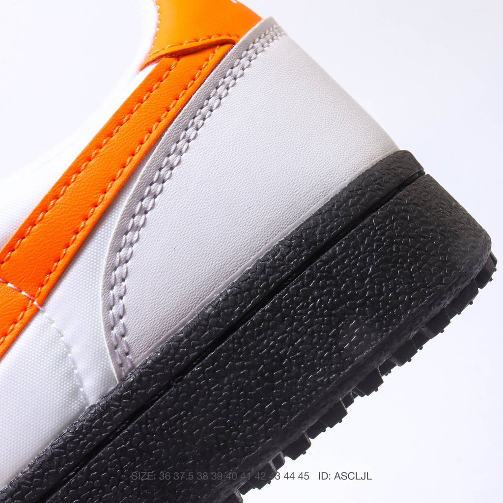 Nike Field General 82
