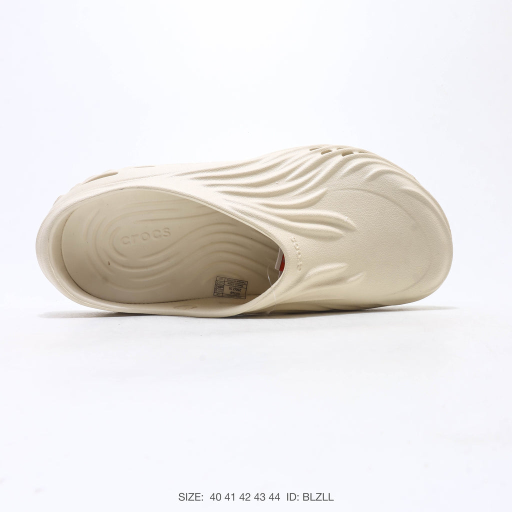 Crocs Echo Wave Clog