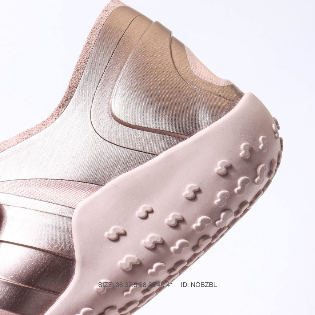 Nike SKIMS Rift Satin