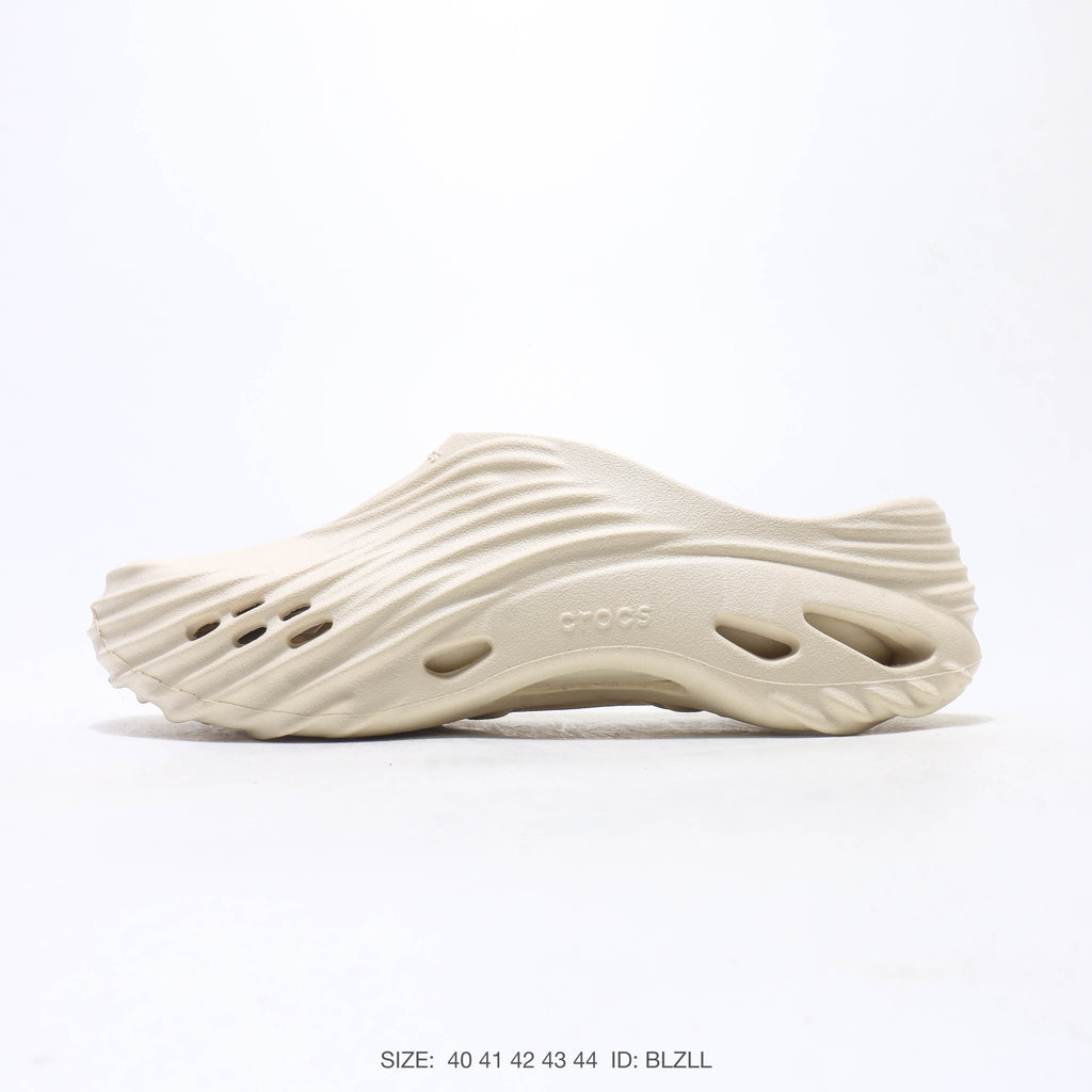Crocs Echo Wave Clog