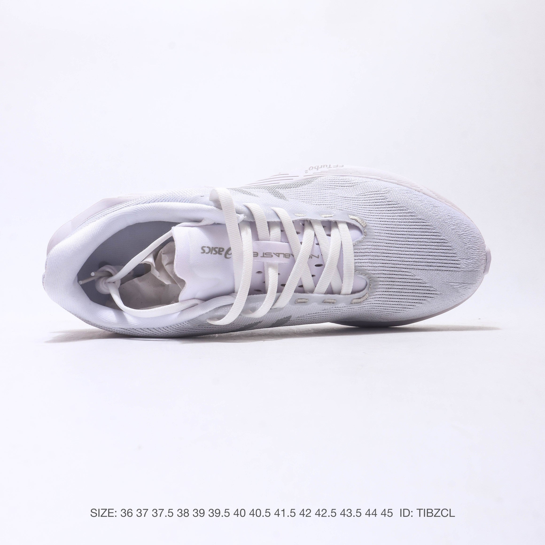 ASICS Novablast 5