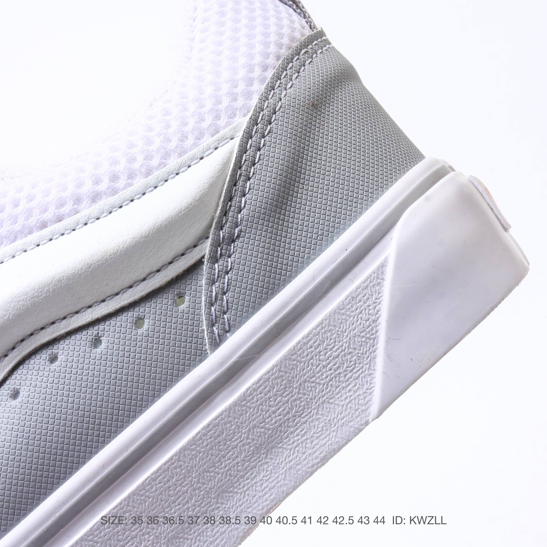 Vans Knu Skool VR3 Sneakers