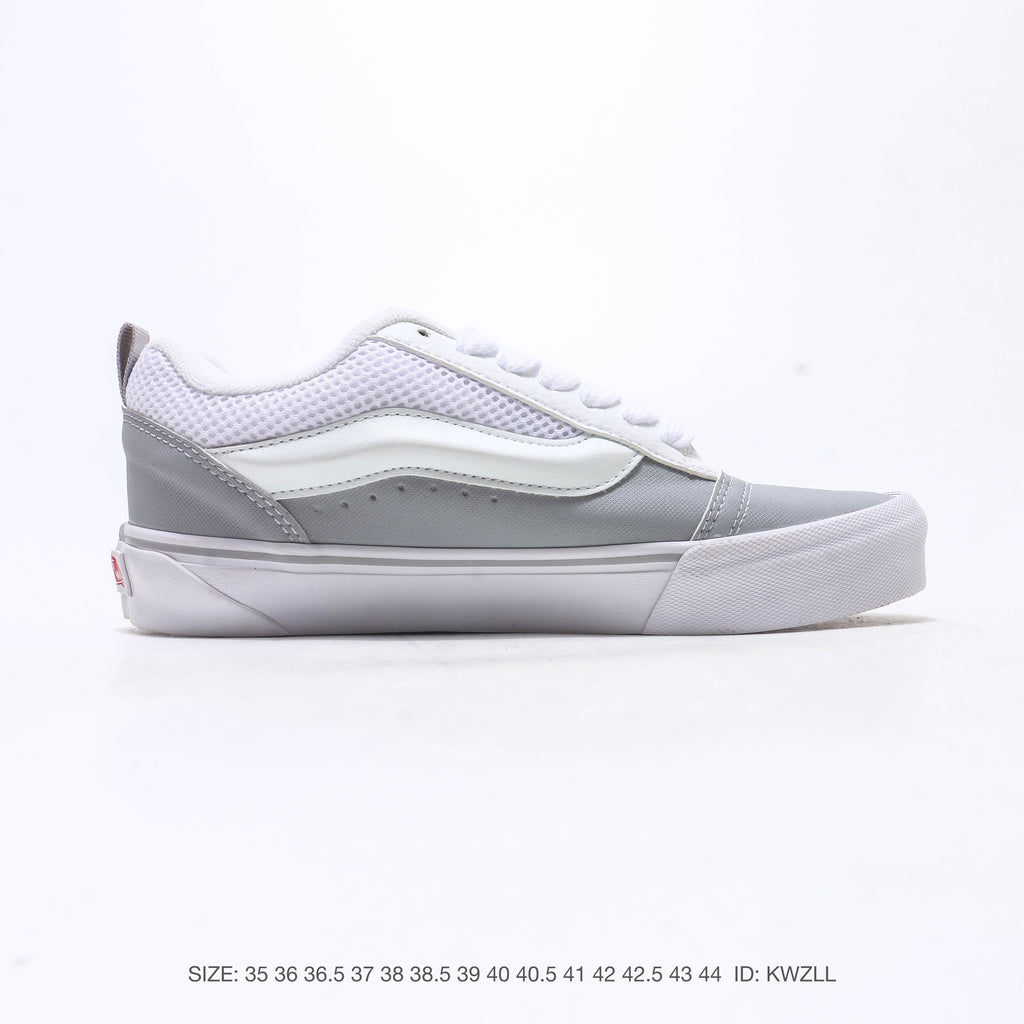 Vans Knu Skool VR3 Sneakers