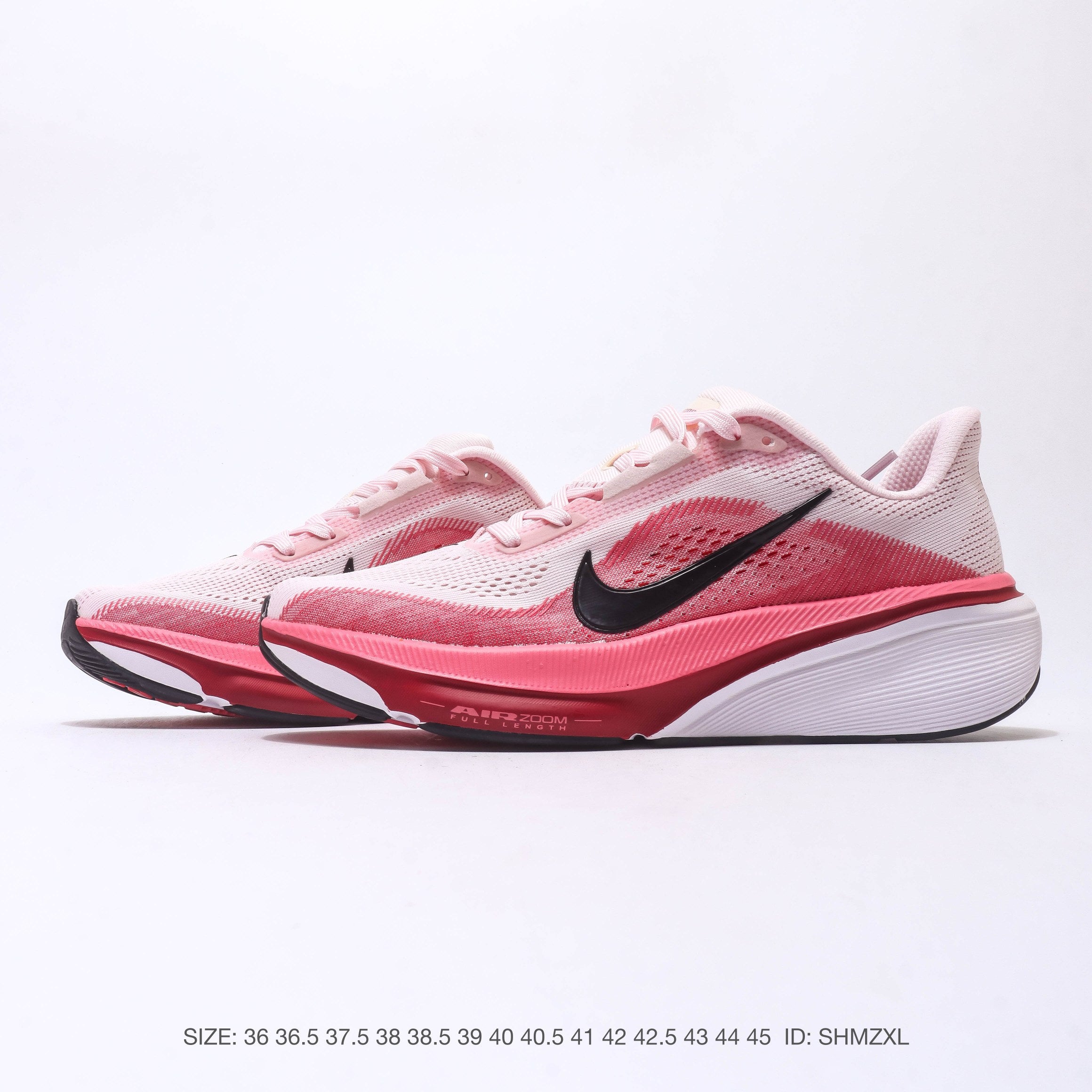 NIKE ZoomStructure 26
