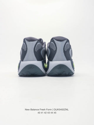 New Balance Sneaker M1000