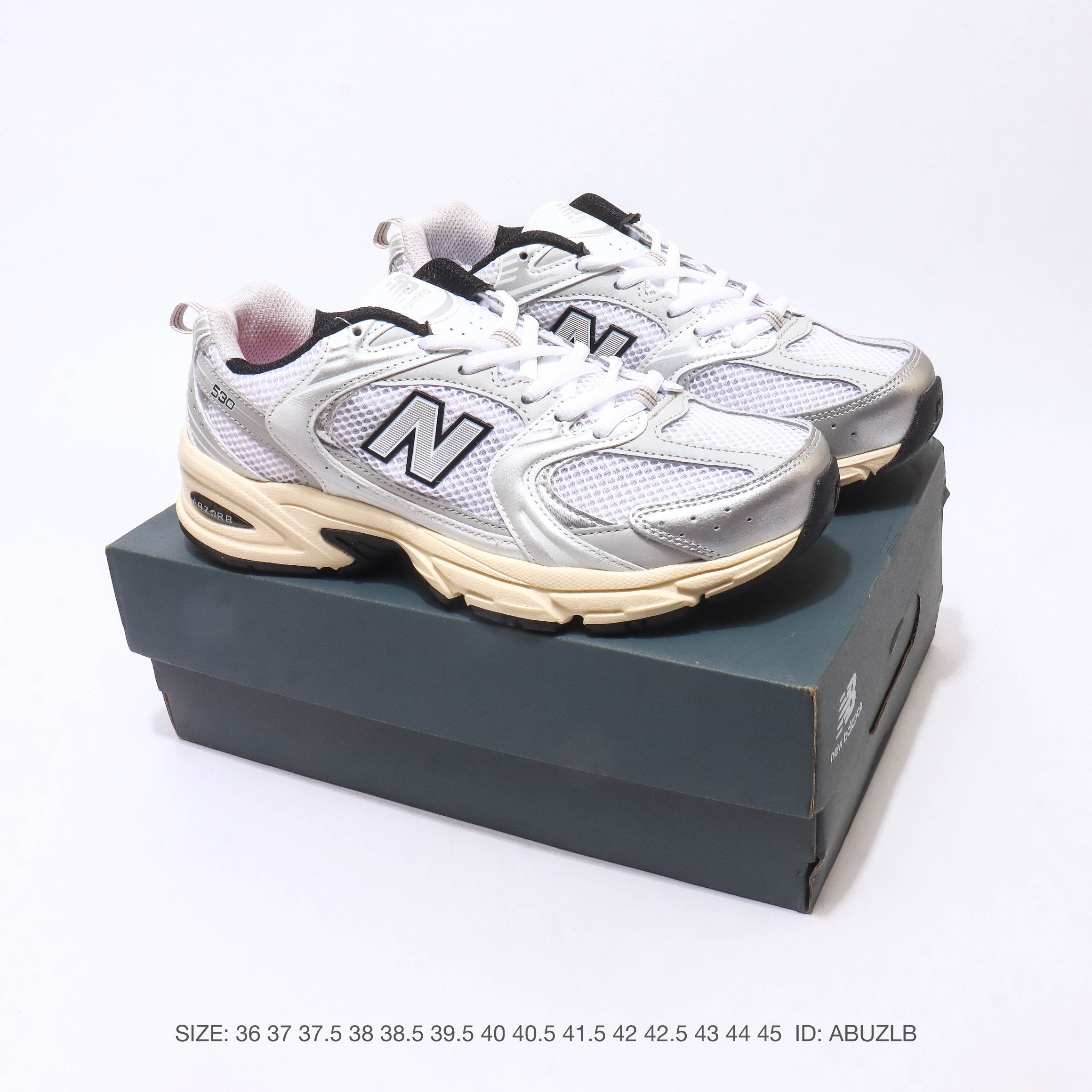 New Balance 530