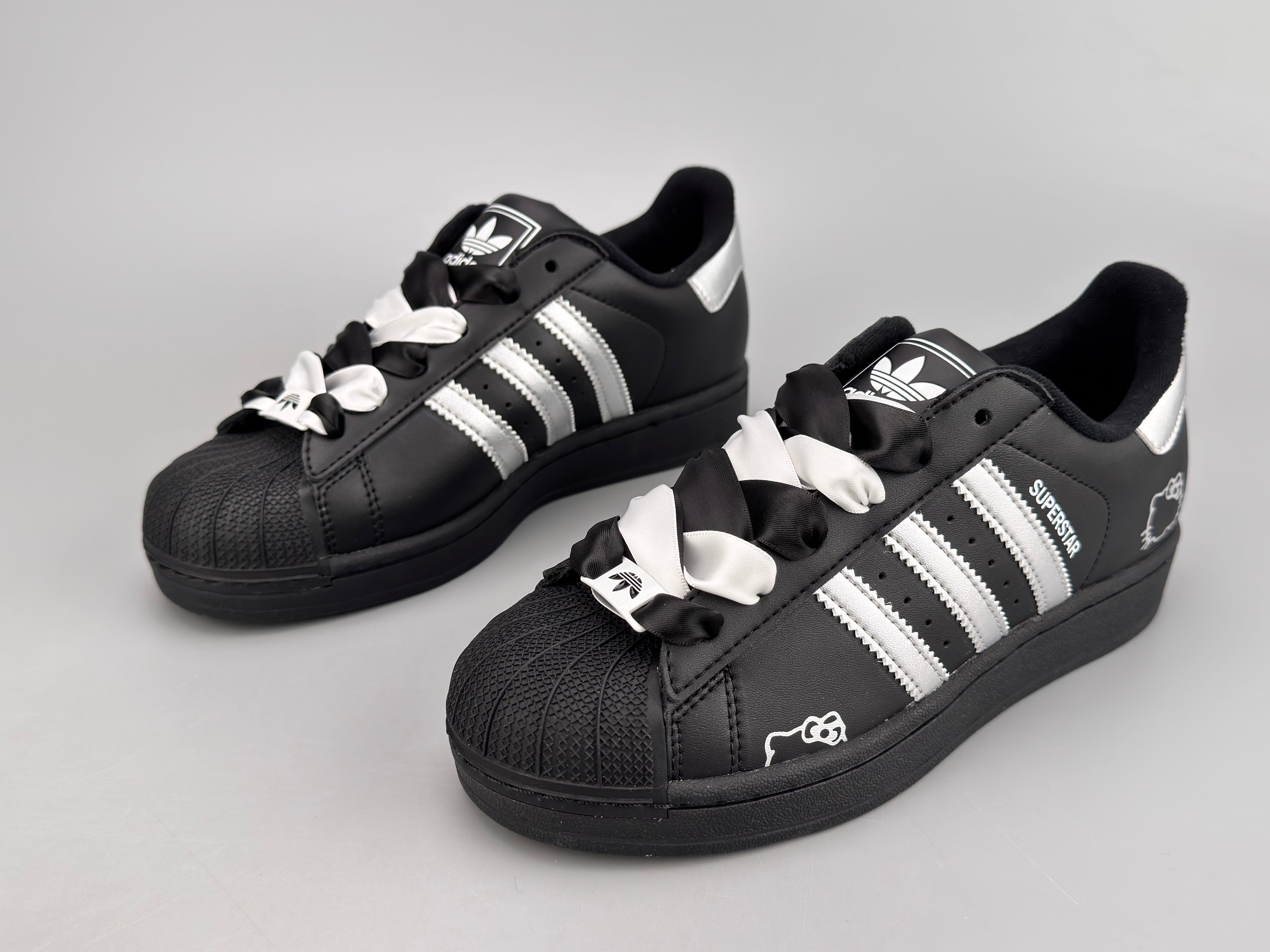 Adidas Superstar Lite