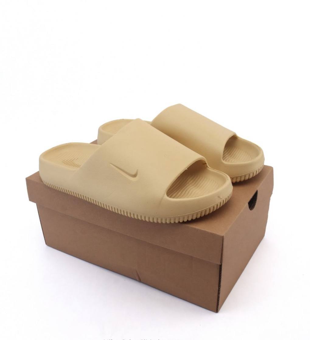 Nike Calm Slide