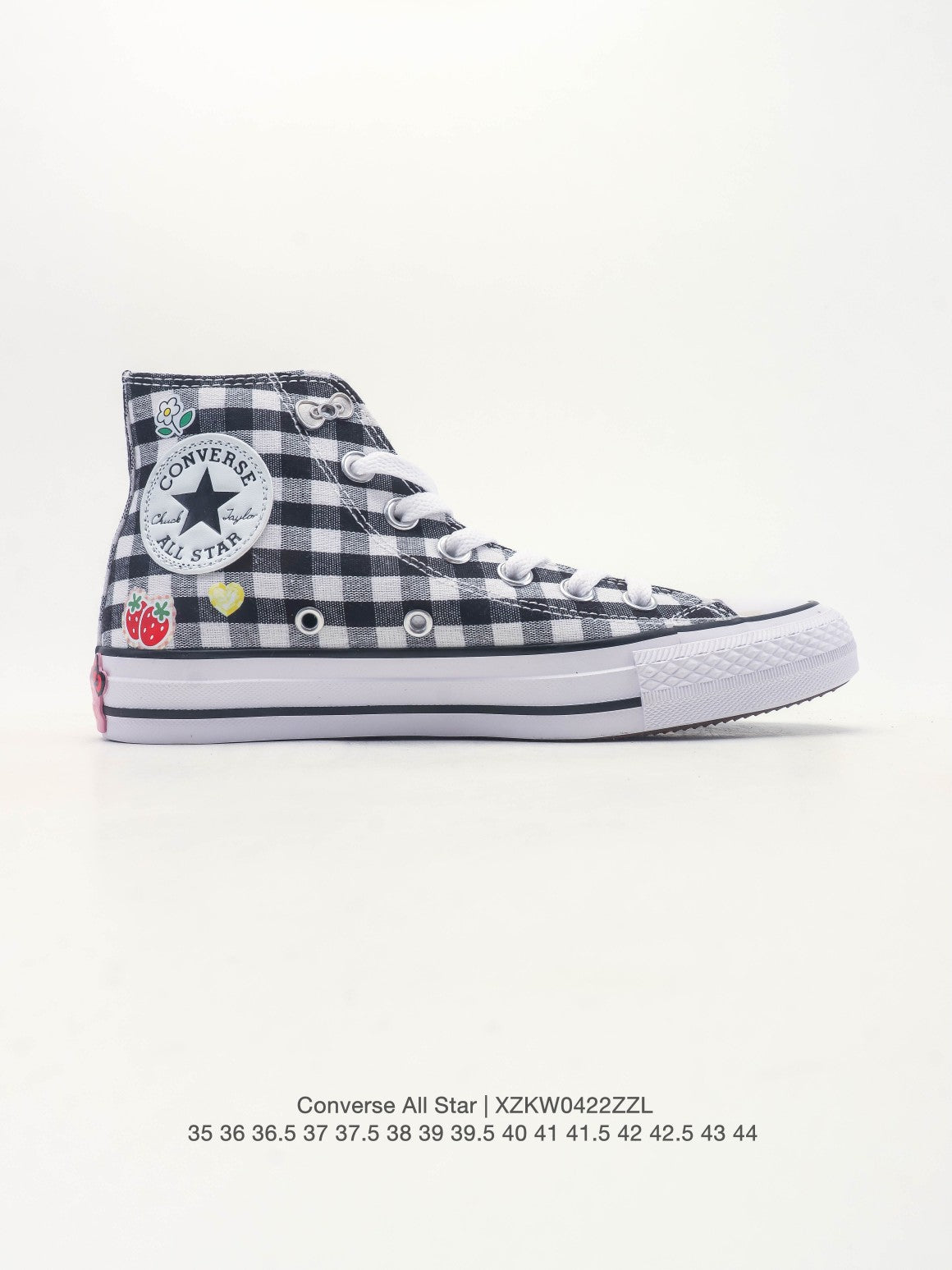 Converse x Hello Kitty Chuck Taylor Star Charmed