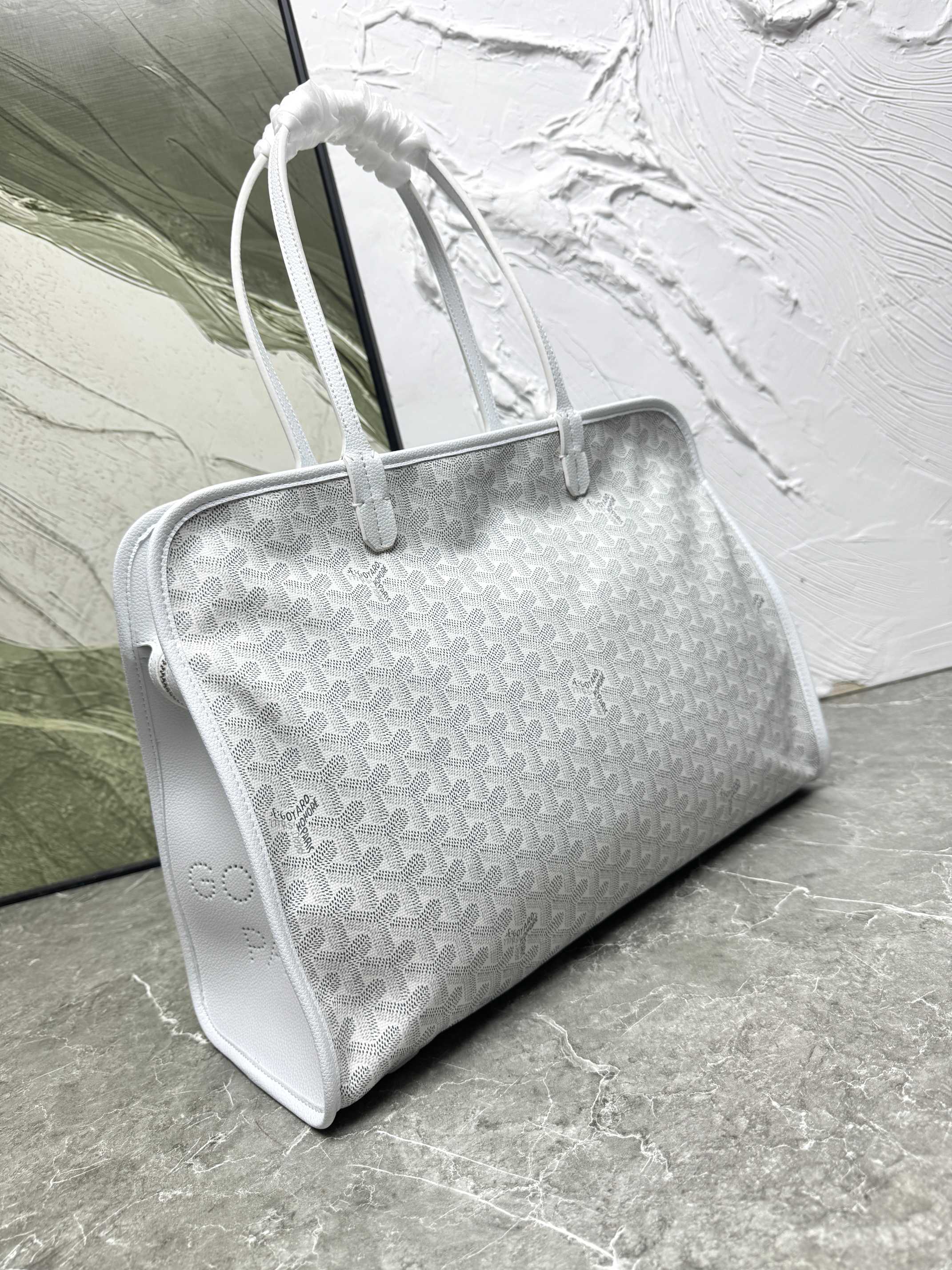 Goya Hardy Small Commuter Bag