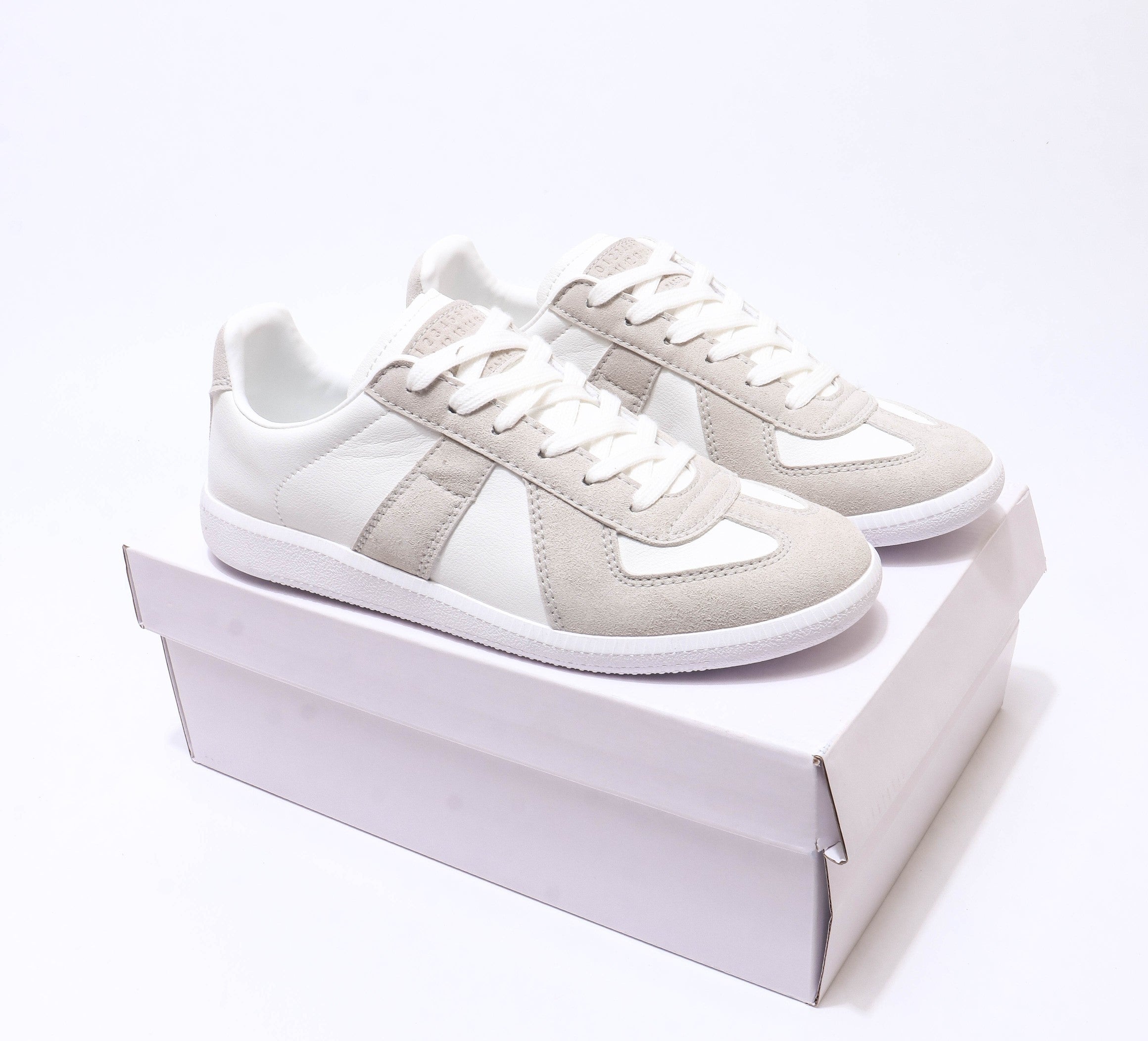 Maison Margiela Replica Sneakers
