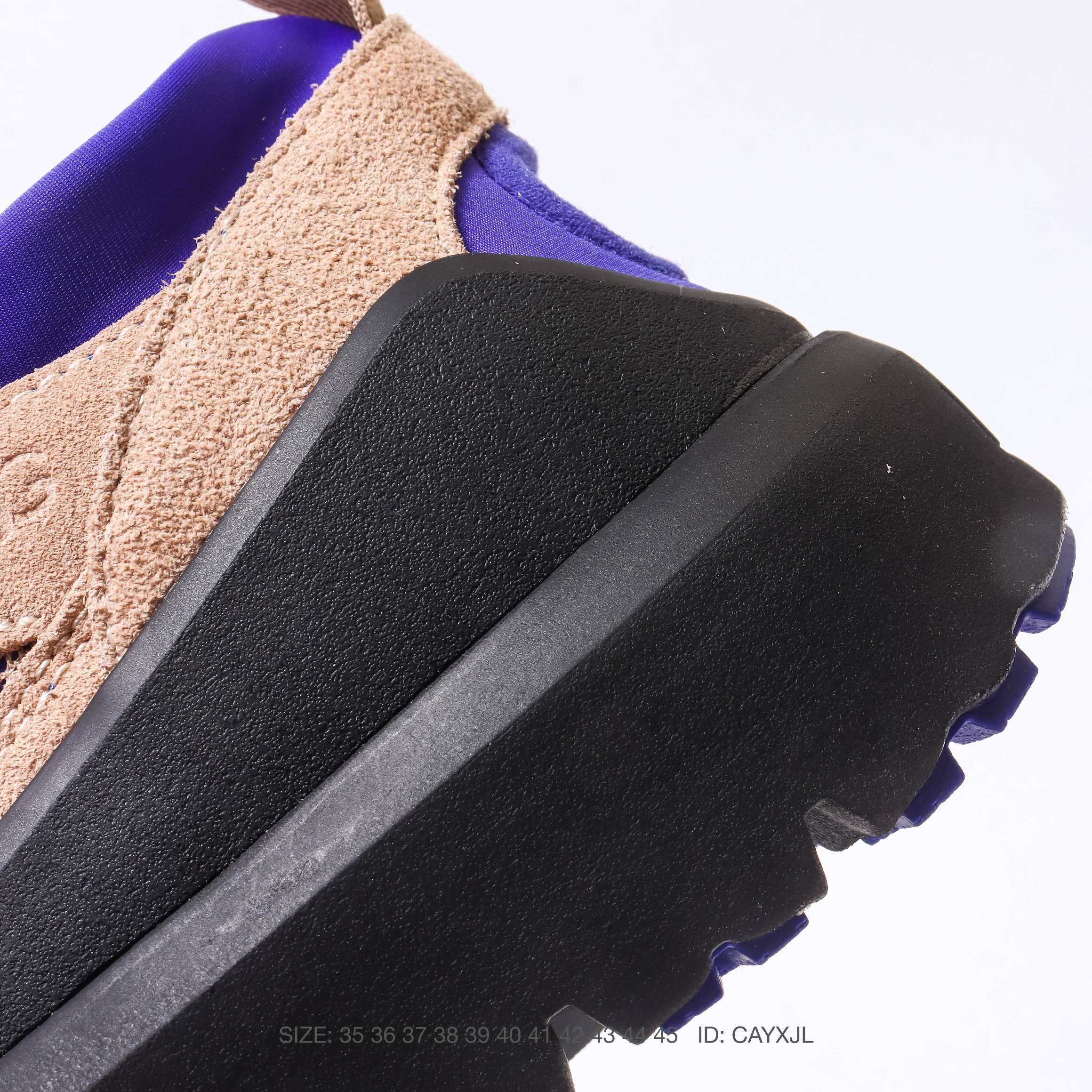 UGG Venture Daze