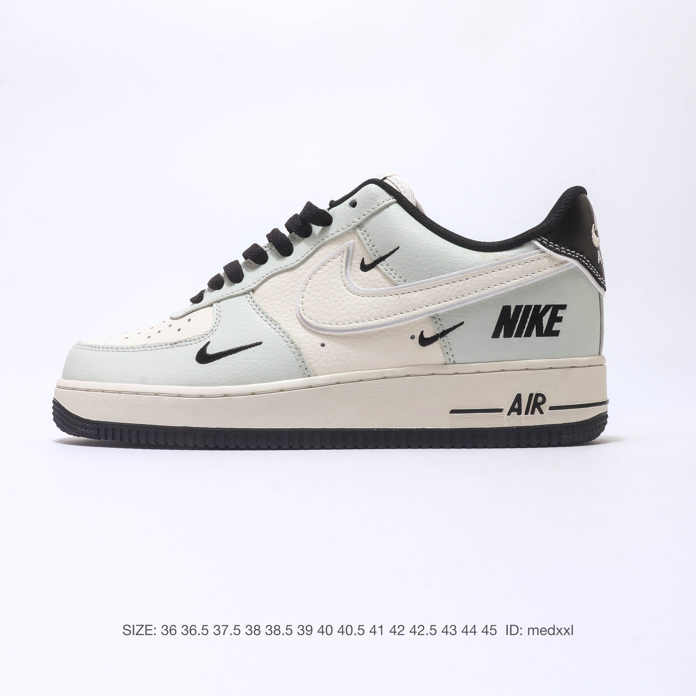 Nike Air Force 1 '07