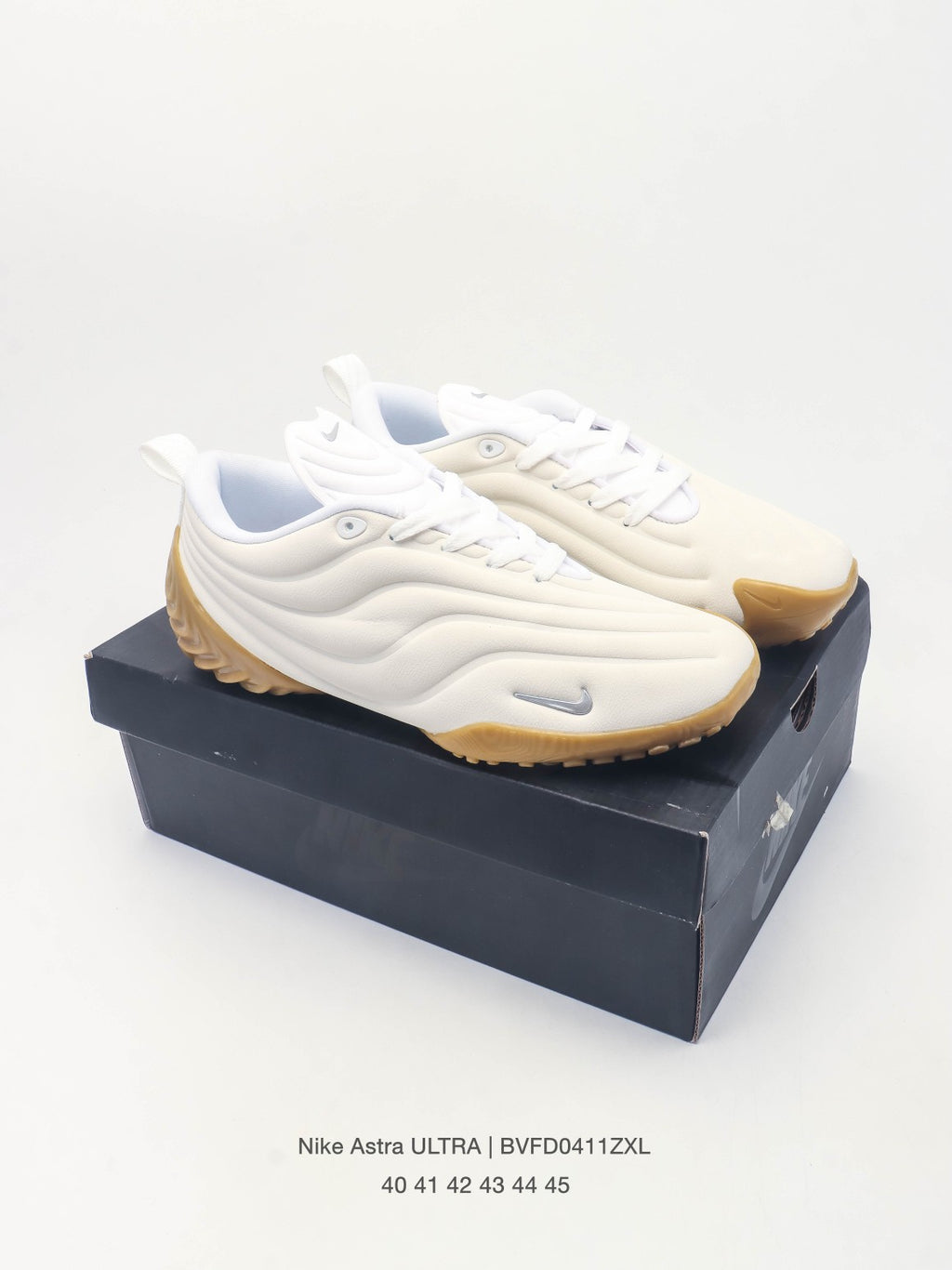 Nike Astra Ultra