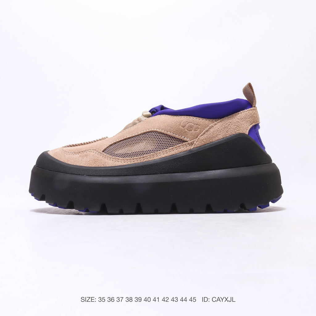 UGG Venture Daze