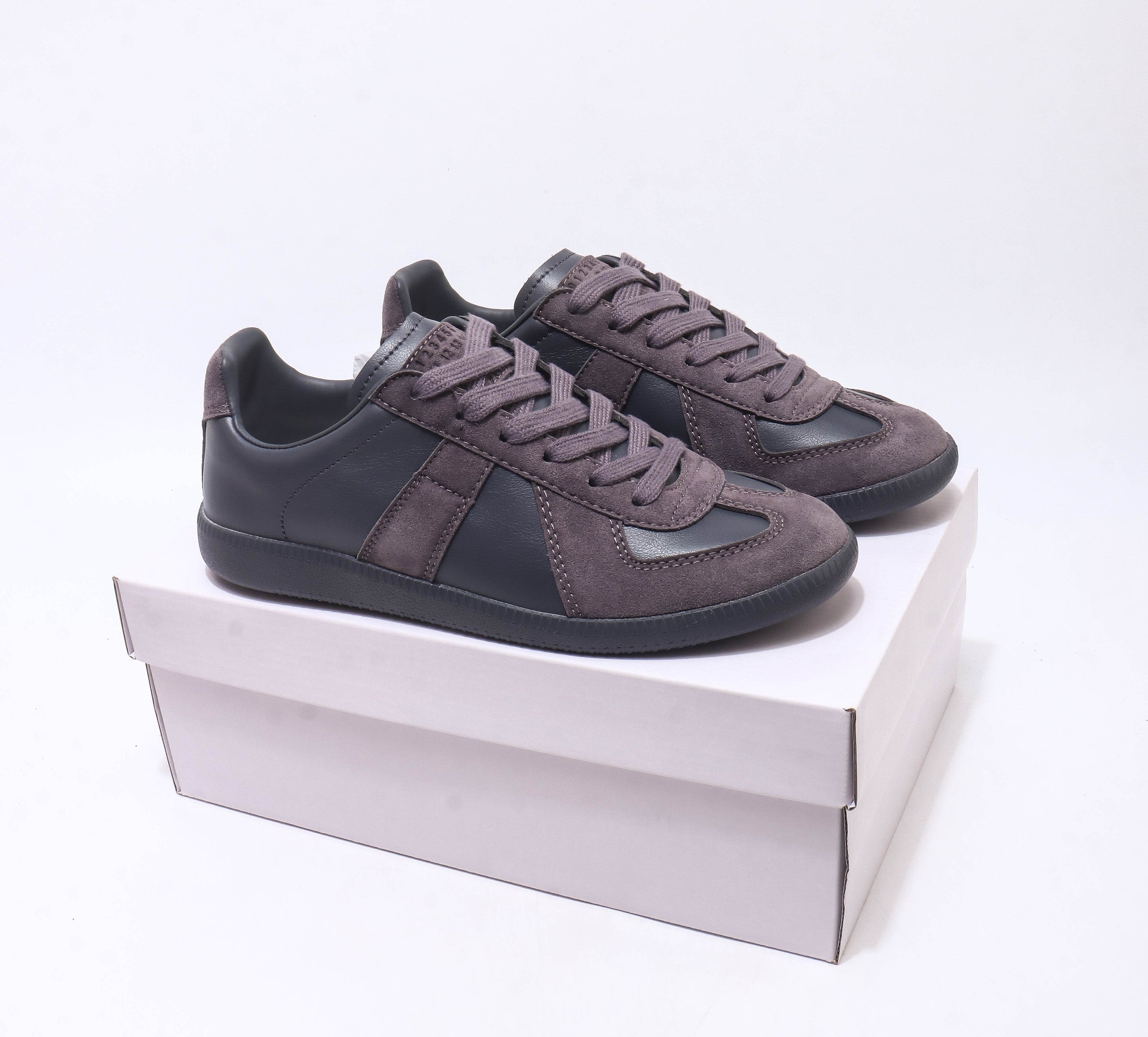 Maison Margiela Replica Sneakers