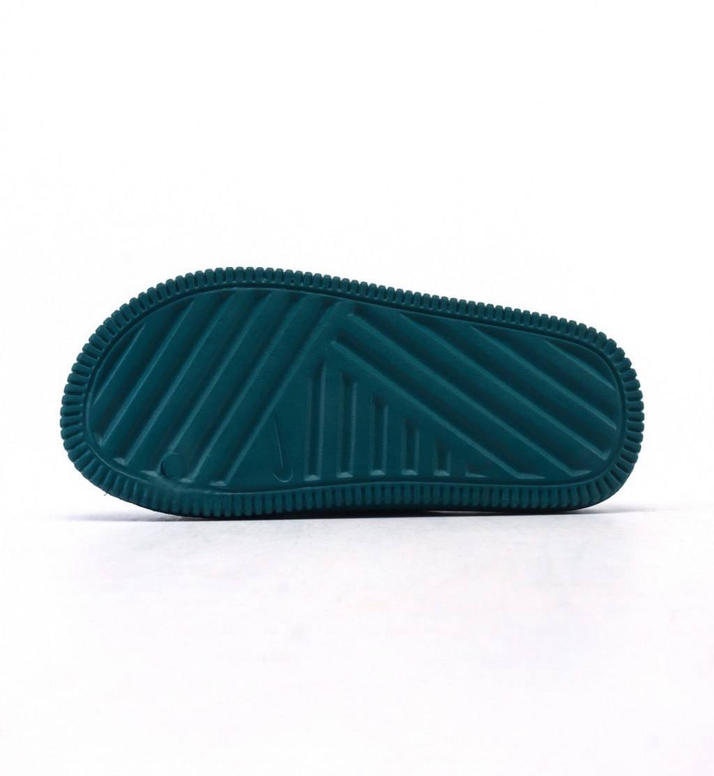 Nike Calm Slide