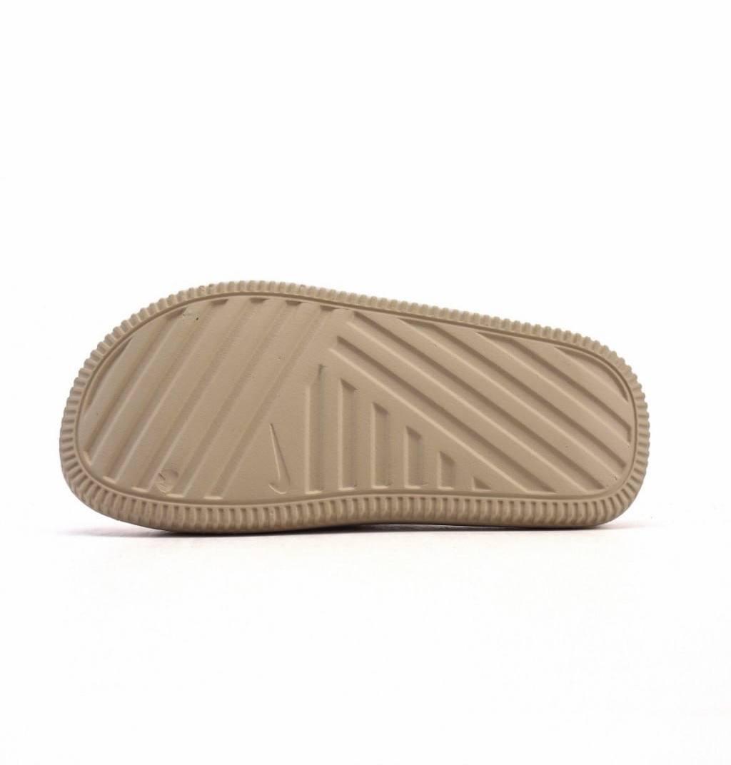 Nike Calm Slide