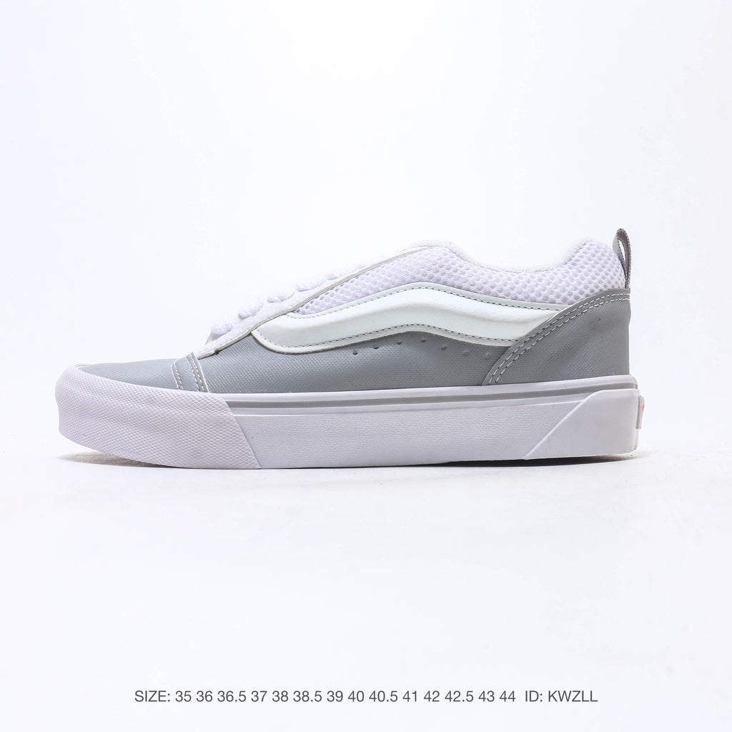 Vans Knu Skool VR3 Sneakers