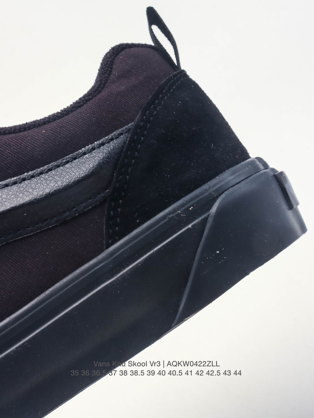 Vans Knu Skool VR3 Sneakers