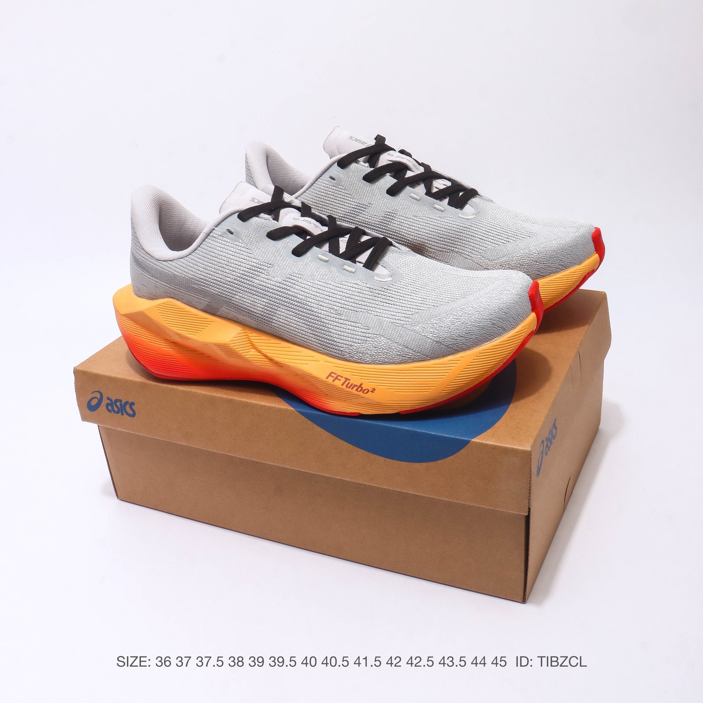 ASICS Novablast 5