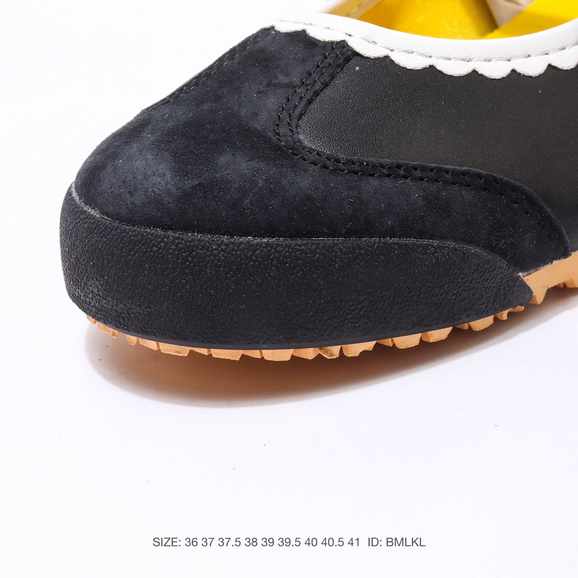 Onitsuka Tiger Mexico 66 TGRS Leather Mary Jane