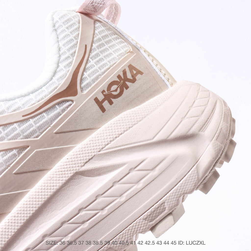 Hoka One One M Mafate Three 2